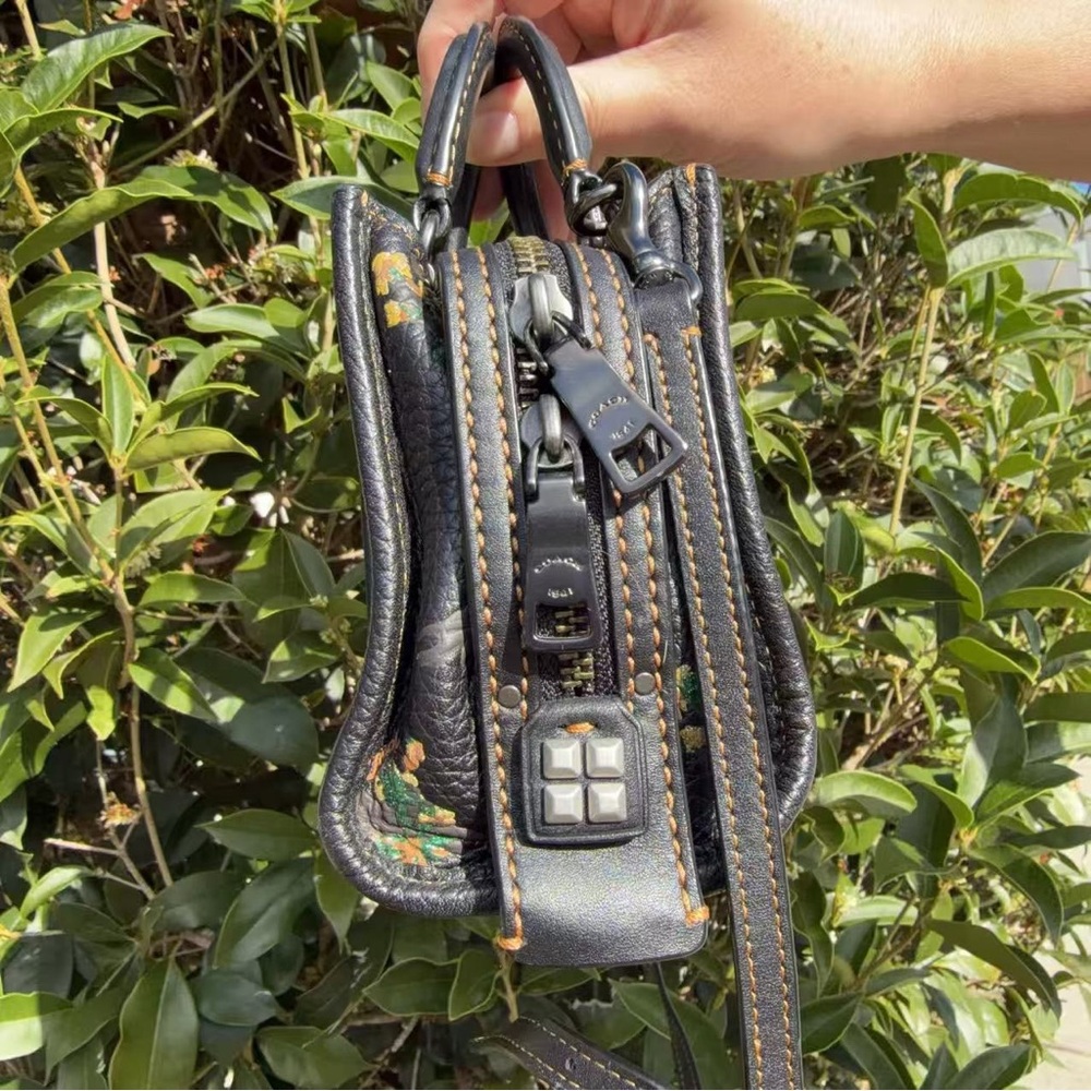 EUC Coach Rogue 17 With Pyramid Eye 46740 - Picture 5 of 12